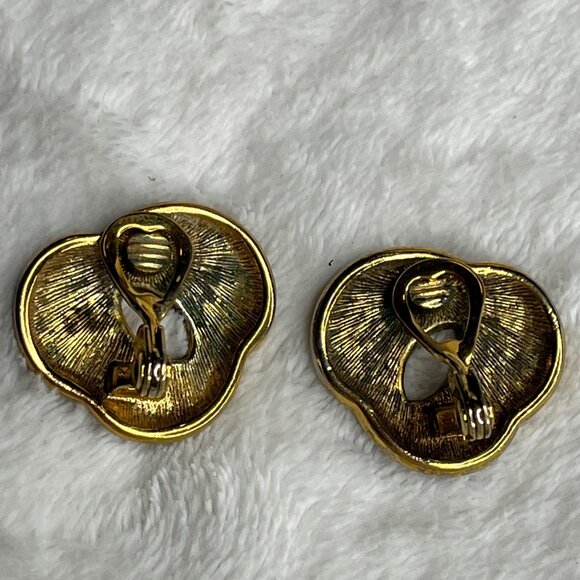 Vintage Gold & Black Enamel Clip-On Earrings - Picture 2 of 2